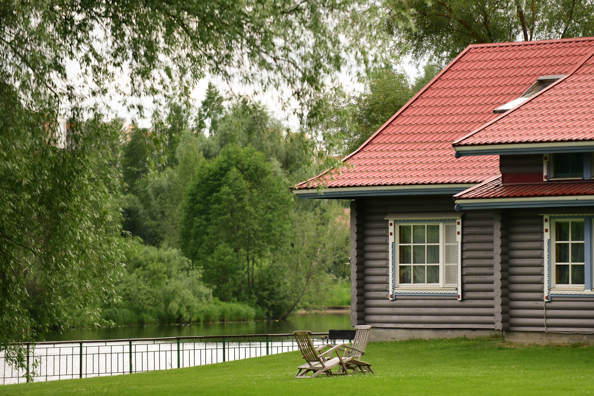 Коттеджи для 8 гостей