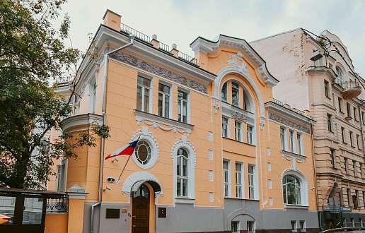 Денежный пер., д. 7