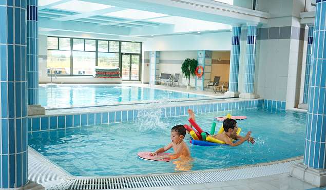 Бассейн Бассейн