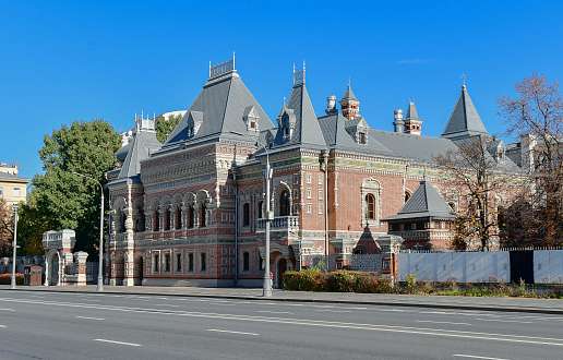 Большая Якиманка, д. 43