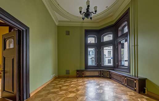 ул. Остоженка, д. 21