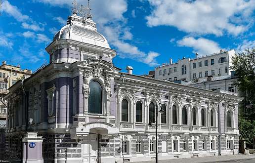 ул. Пятницкая, д. 33/35, стр. 1